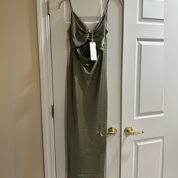SHONA JOY - Luxe Twist Front Sleeveless Midi Dress - Eucalyptus NWT - Picture 4 of 6